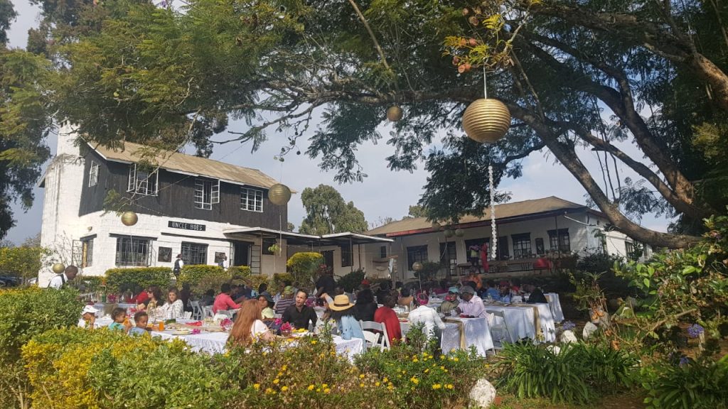 Seasonal dining, daily